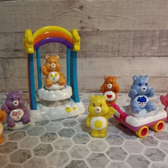 Vintage Care Bears with Rainbow Cloud Swing & Clou - Picture 1 of 8